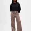 Pantalones de pana de talle alto y pierna ancha