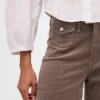 Pantalones de pana de talle alto y pierna ancha