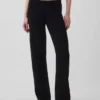Pantalones de punto de mezcla de algodón de talle bajo con corte acampanado