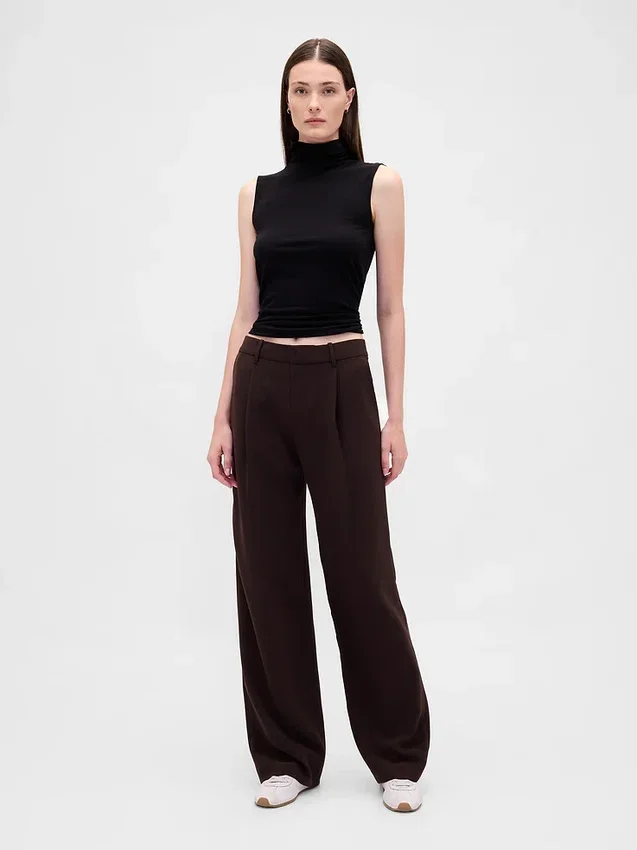 Pantalones de talle bajo con pliegues y pernera ancha 365