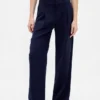 Pantalones de talle bajo con pliegues y pernera ancha 365