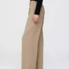 Pantalones de talle bajo con pliegues y pernera ancha 365