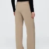 Pantalones de talle bajo con pliegues y pernera ancha 365