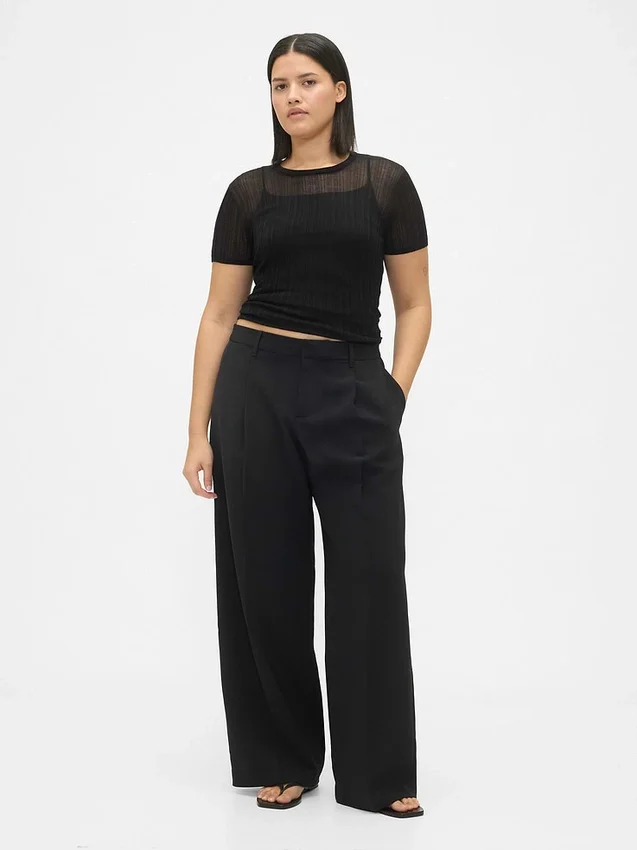Pantalones de talle bajo con pliegues y pernera ancha 365