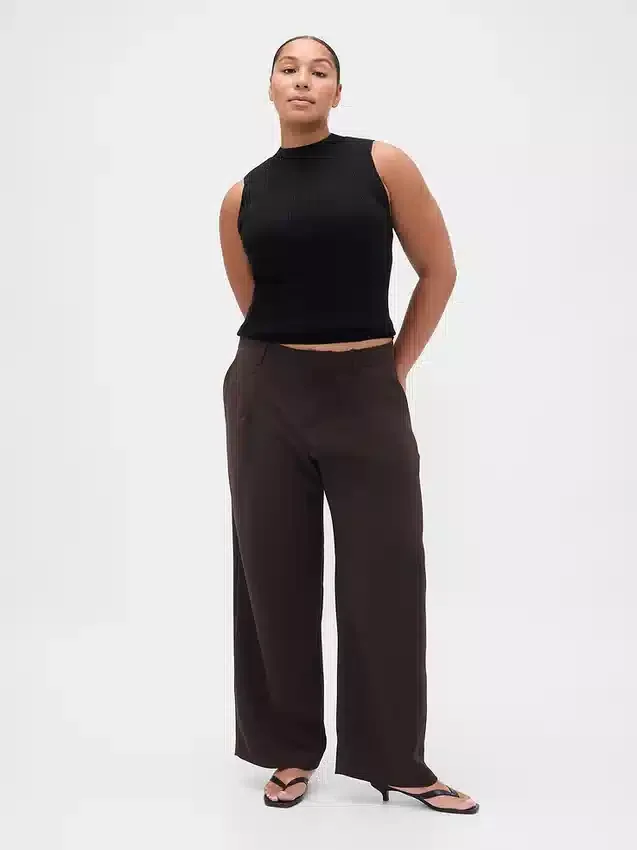 Pantalones de talle bajo con pliegues y pernera ancha 365