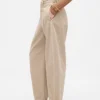 Pantalones de talle medio de sarga con corte acampanado