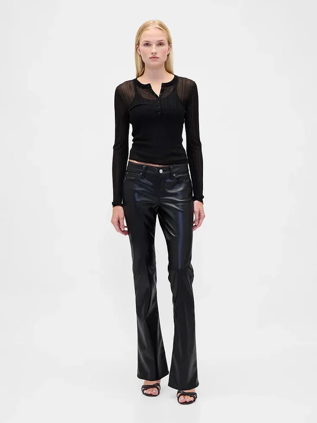 Pantalones largos y ajustados de cintura baja de cuero vegano reciclado