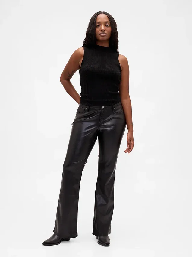 Pantalones largos y ajustados de cintura baja de cuero vegano reciclado
