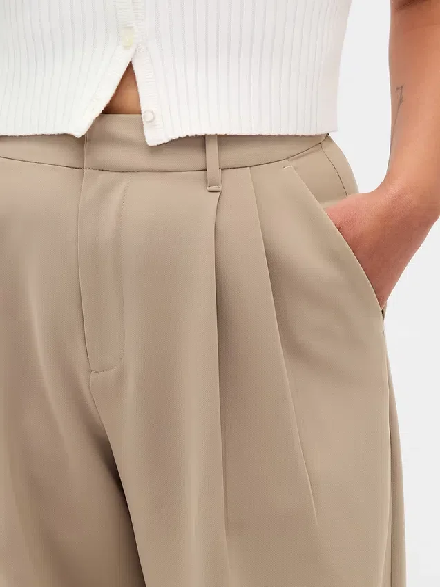 Pantalones plisados de talle alto Curvy 365