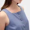 Parte de arriba corta con botones de mezcla de lino