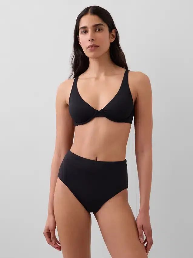 Partes de abajo de bikini de talle alto