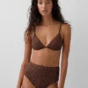Partes de abajo de bikini de talle alto