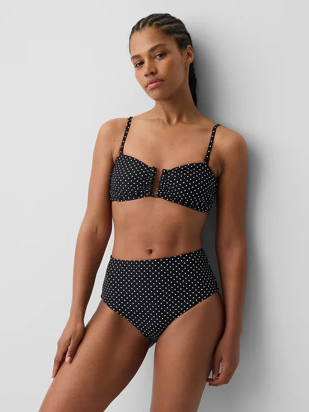 Partes de abajo de bikini de talle alto
