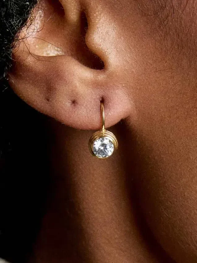 Pendientes colgantes con bisel en forma de corazón