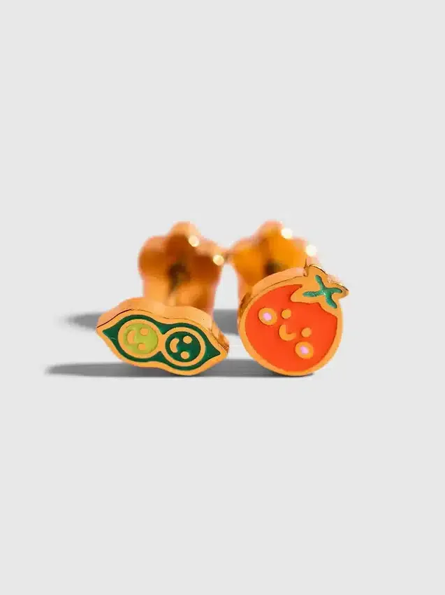 Pendientes de rosca «Vaina de guisante» / «Tomate» de Pierced Co