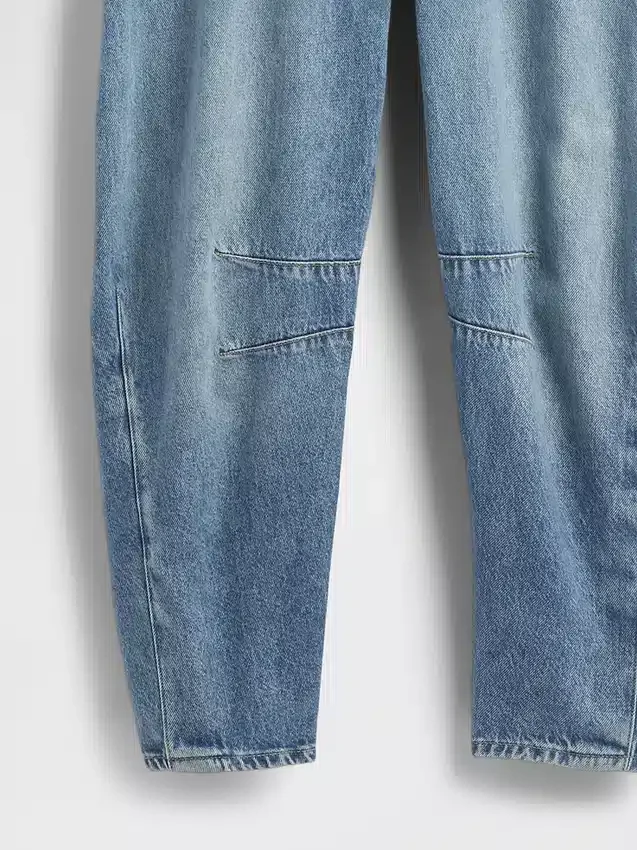 Peto de denim ultrasuave con diseño en forma de herradura