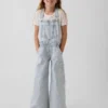 Peto holgado de denim a rayas para niños