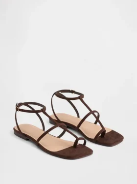Sandalias con correa en T de ante vegano
