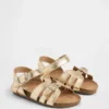Sandalias con correas metalizadas para niños pequeños