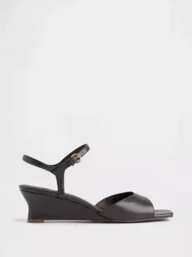 Sandalias de cuña de piel vegana