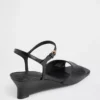 Sandalias de cuña de piel vegana