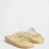Sandalias de goma con hebilla para niños