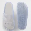 Sandalias de goma con hebilla para niños