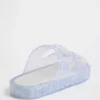 Sandalias de goma con hebilla para niños