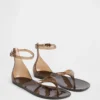 Sandalias de tiras de goma