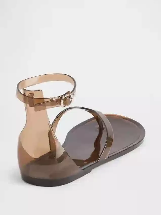Sandalias de tiras de goma