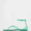 Sandalias de tiras de goma