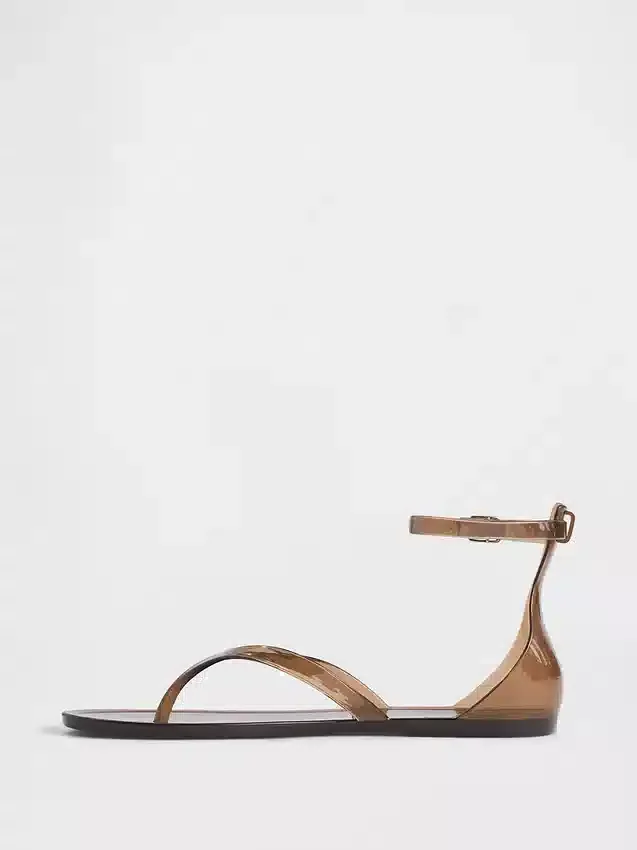 Sandalias de tiras de goma