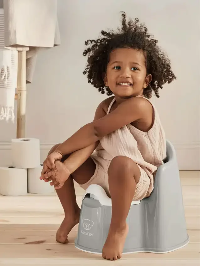 Set de 3 piezas para el aprendizaje del uso del orinal de BabyBjörn