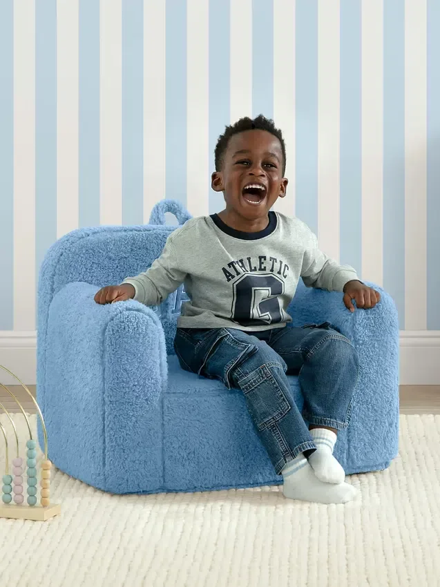 Sillón de espuma con logotipo de babyGap Sherpa