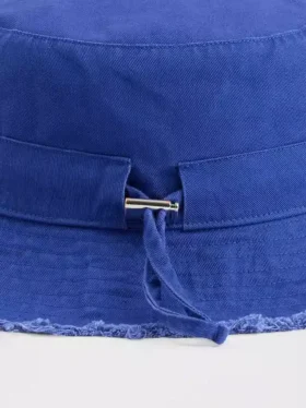 Sombrero de pescador con flecos