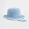 Sombrero de pescador con flecos