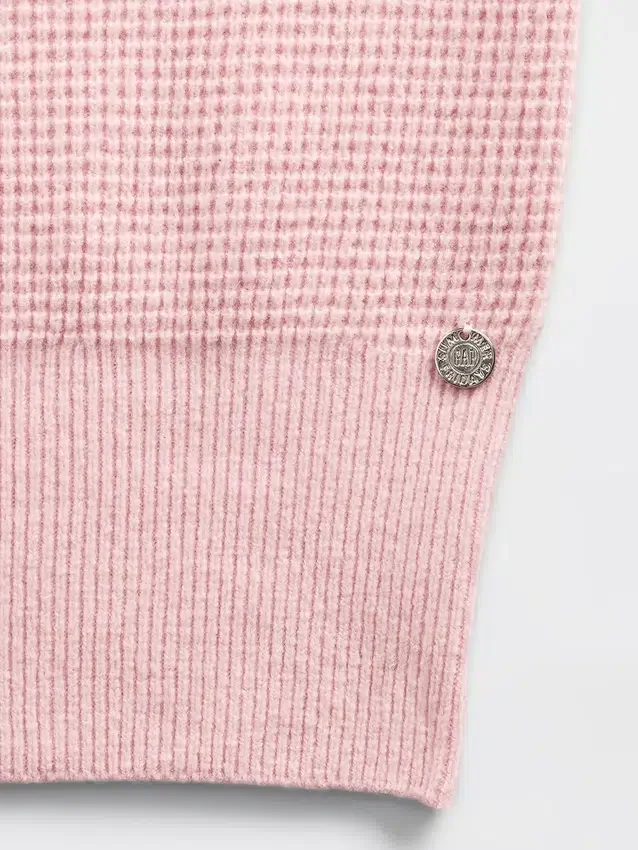 Sudadera con capucha corta de punto waffle CashSoft de GAP × Summer Fridays
