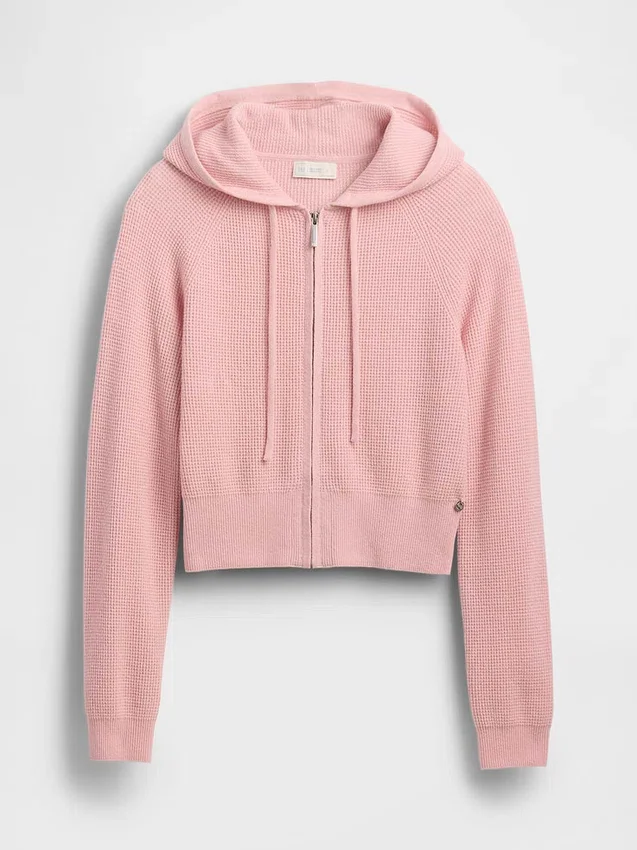 Sudadera con capucha corta de punto waffle CashSoft de GAP × Summer Fridays