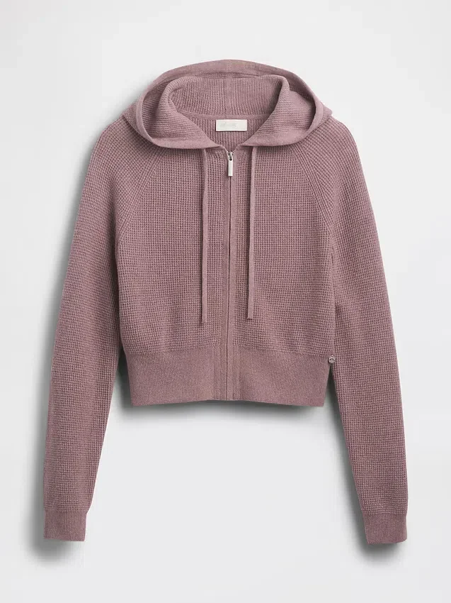 Sudadera con capucha corta de punto waffle CashSoft de GAP × Summer Fridays