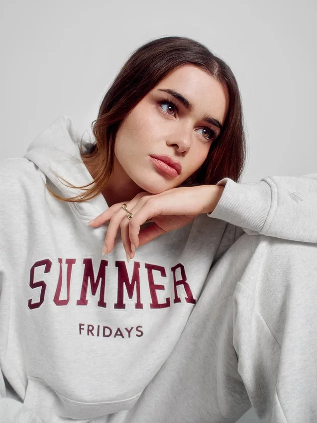 Sudadera con capucha oversize de tejido grueso y logotipo de GAP × Summer Fridays