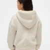 Sudadera con capucha para niños con logotipo gráfico y forro de sherpa