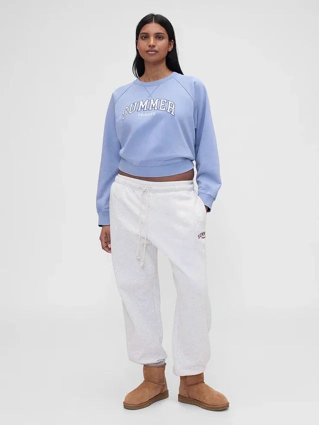 Sudadera oversize con logo Raglan de GAP × Summer Fridays