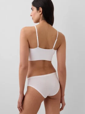 Sujetador bralette sin costuras y con escote pronunciado