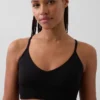 Sujetador bralette sin costuras y con escote pronunciado