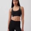 Sujetador deportivo GapFit Smooth de espalda cruzada para impacto medio