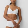 Sujetador triangular sin costuras de punto elástico acanalado