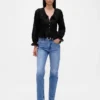 Top con peplum, cuello en V y cuello
