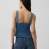Top corsé con bolsillos de denim
