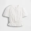 Top corto con peplum y cierre frontal de botones