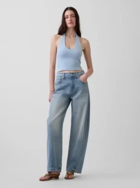 Top corto de cuello halter de punto tupido